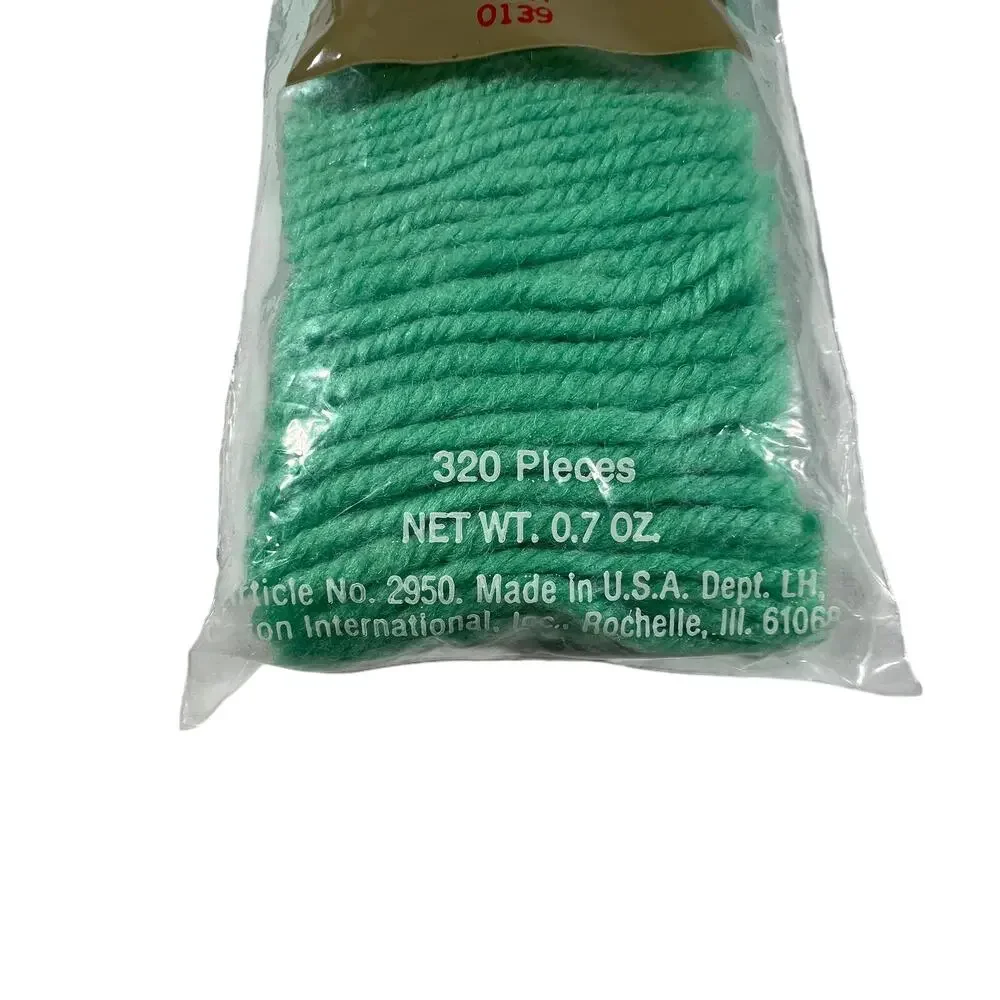 CARON Rug Yarn Lot of 20 Mint 0139 Acrilan Latch Hook 320 Pieces USA Sealed